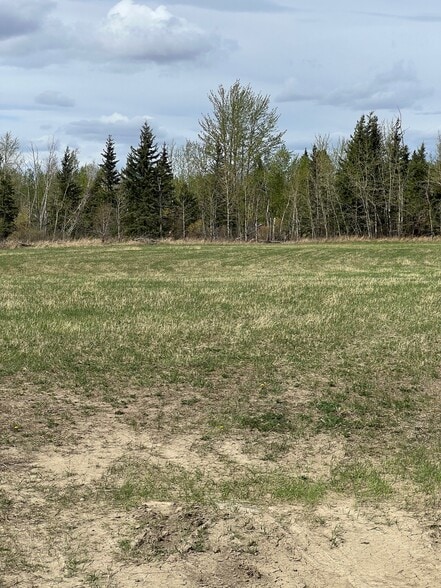 Plan: 9720341 Lot: 3, Grande Prairie, AB for sale - Building Photo - Image 2 of 10