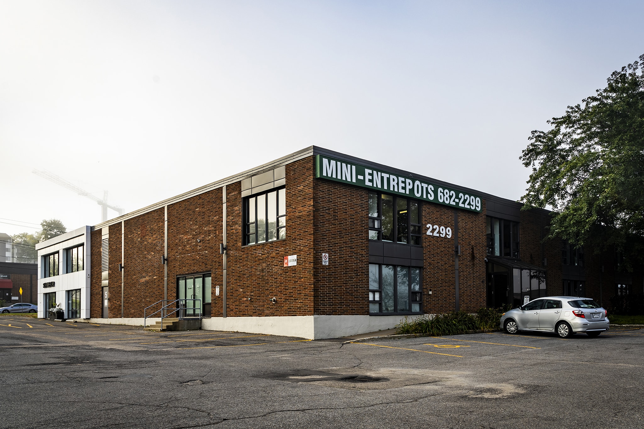 2299 Boul Du Versant-Nord, Québec, QC for lease Primary Photo- Image 1 of 2