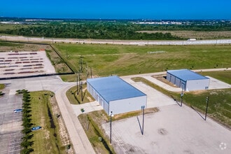 8110 Parkside Ave, Baytown, TX - AERIAL  map view