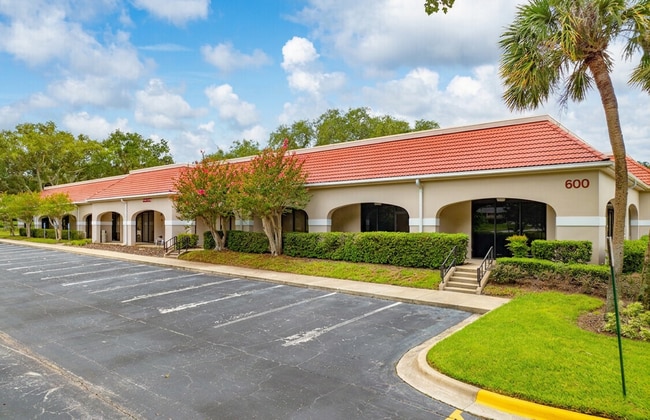 More details for 528 Northlake Blvd, Altamonte Springs, FL - Flex, Industrial for Lease
