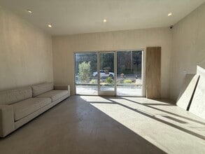 2075-2097 Laguna Canyon Rd, Laguna Beach, CA à louer Photo intérieure- Image 2 de 12