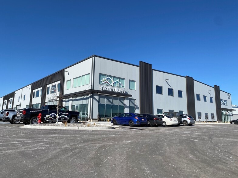 6580 S Airport Rd, West Jordan, UT for lease - Building Photo - Image 1 of 3