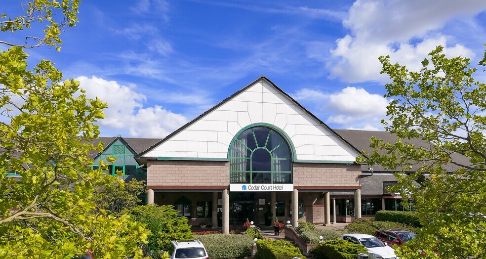 Denby Dale Rd, Wakefield à vendre - Photo principale - Image 1 de 1