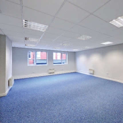 42 Water Ln, Wilmslow for lease - Interior Photo - Image 3 of 6