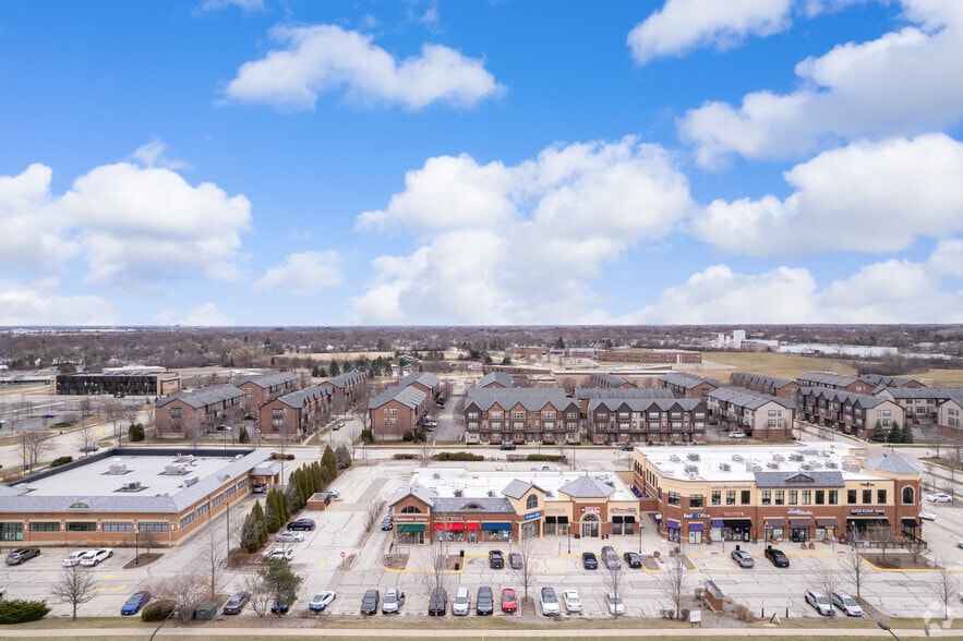 271-281 W Townline Rd, Vernon Hills, IL for lease - Aerial - Image 3 of 3