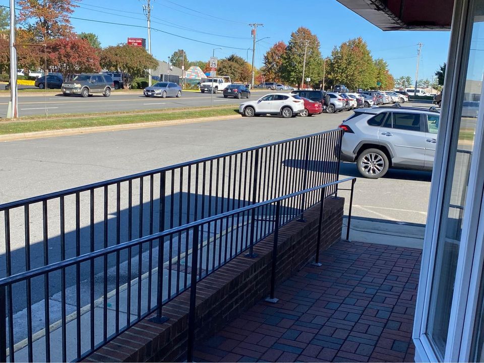 8637 Mathis Ave, Manassas, VA for lease Building Photo- Image 1 of 9