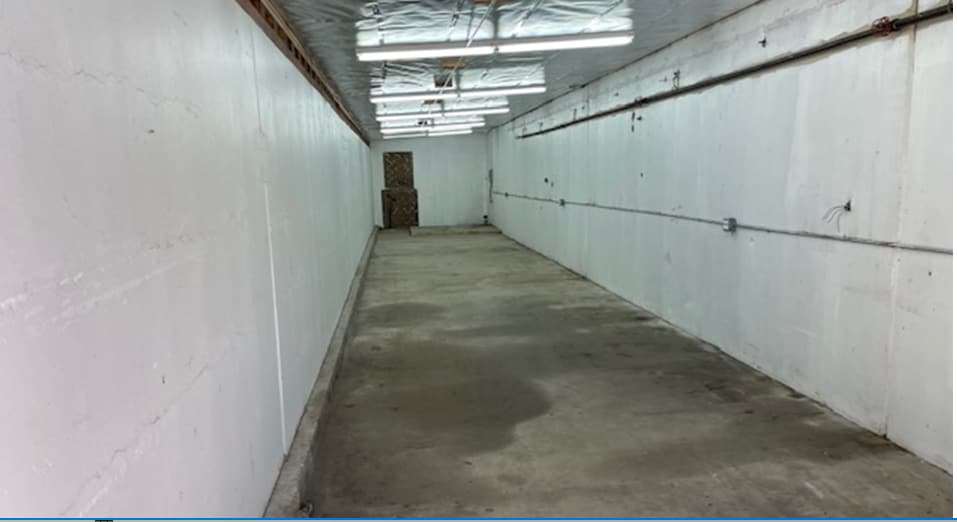 829-833 Flynn Rd, Camarillo, CA for lease - Building Photo - Image 2 of 15