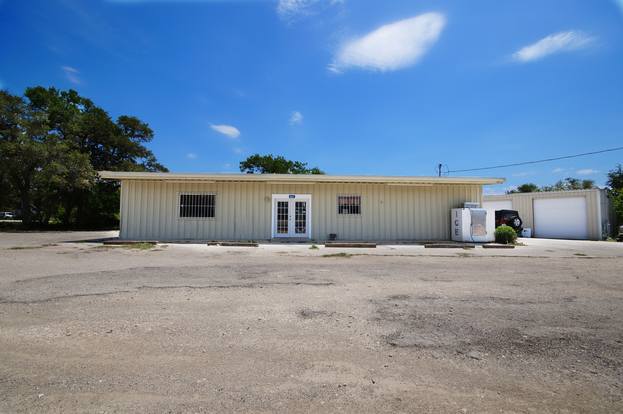 4662 S US Highway 281, Blanco, TX à vendre Photo du bâtiment- Image 1 de 1