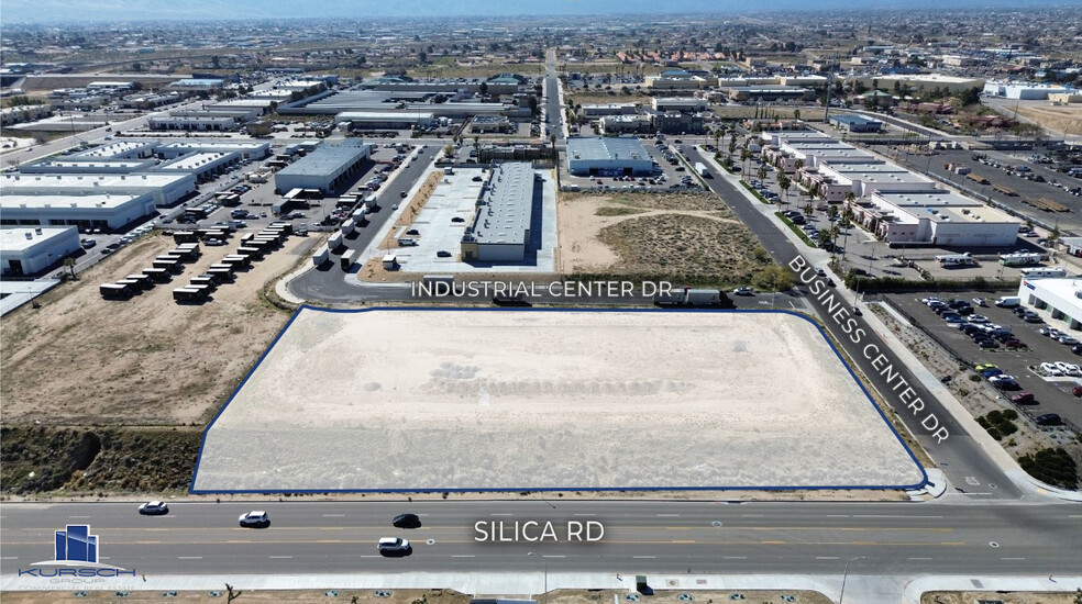 Silica Rd., Victorville, CA à vendre - Photo du b timent - Image 2 de 3