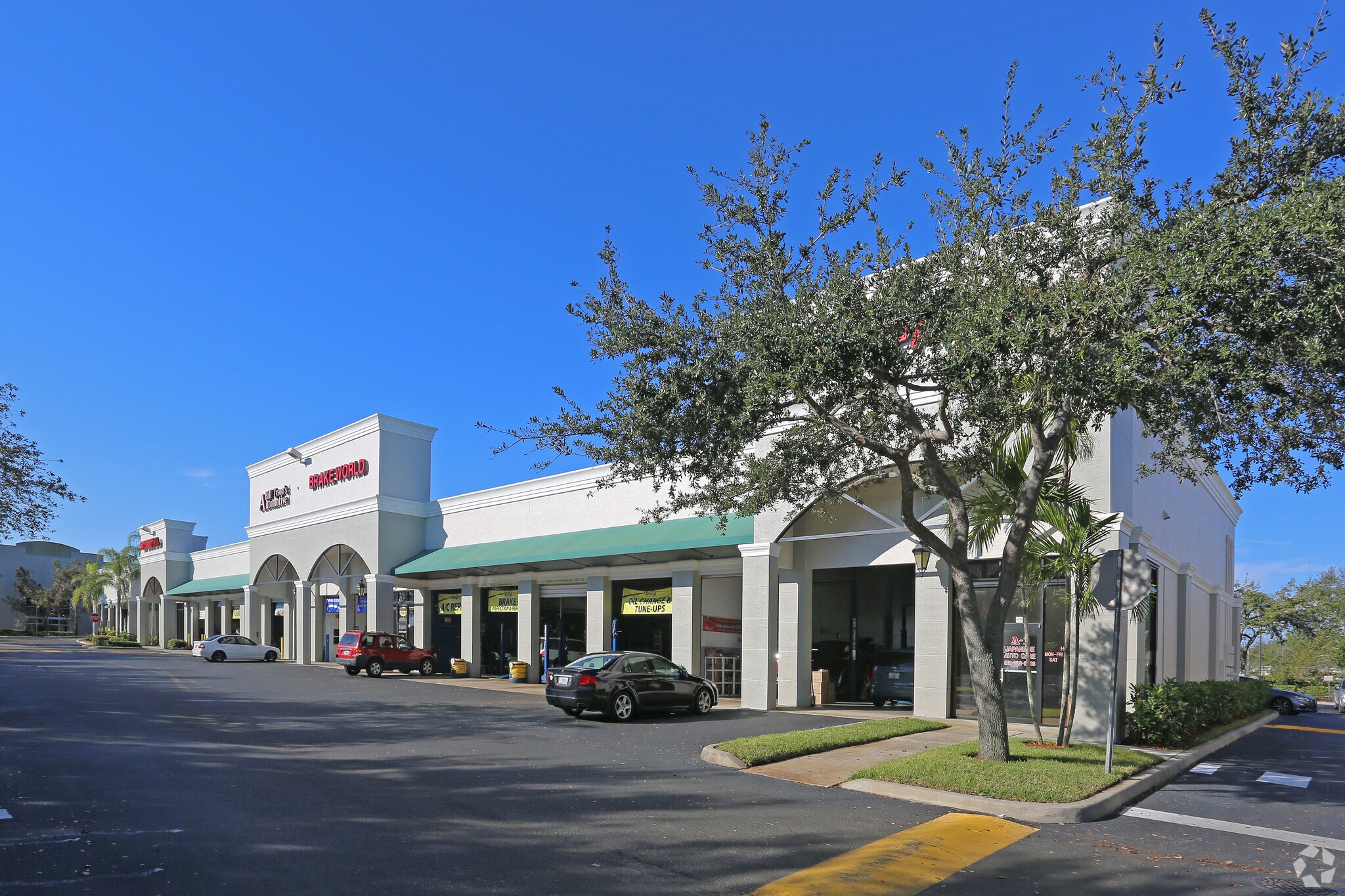 1203-1271 N State Road 7, West Palm Beach, FL à louer Photo du bâtiment- Image 1 de 9