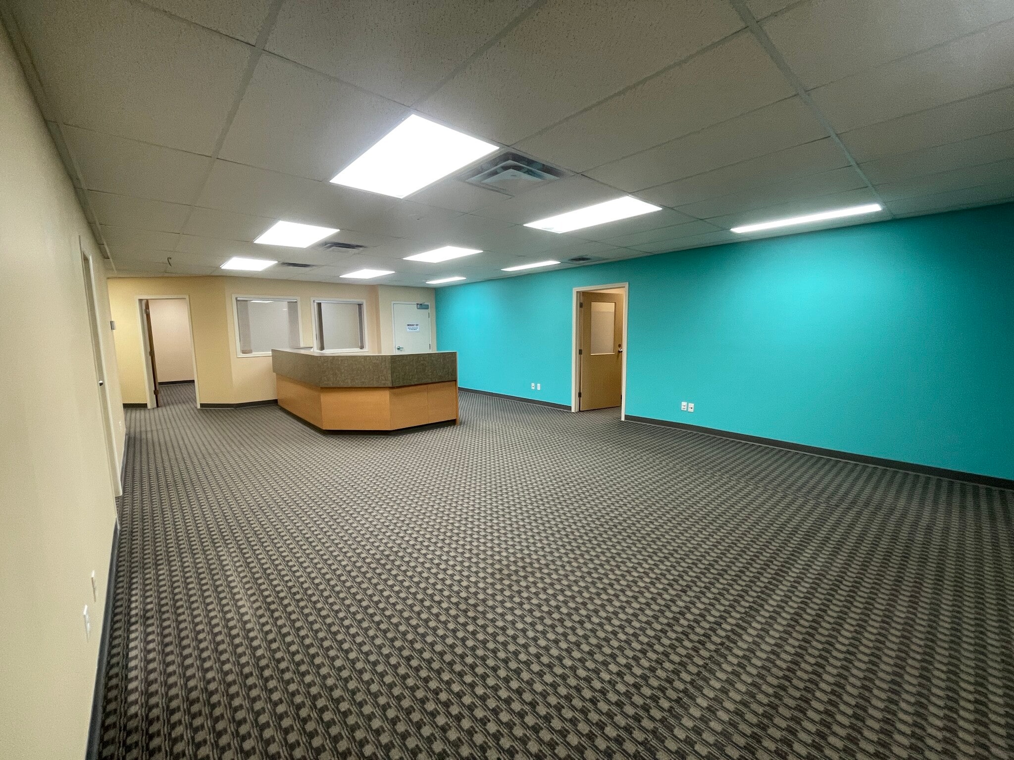 4315 55 Ave, Red Deer, AB à louer Photo intérieure- Image 1 de 23