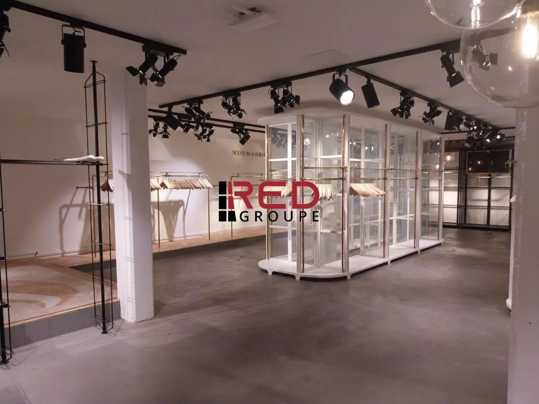 Office in Aix-en-Provence for sale Interior Photo- Image 1 of 12