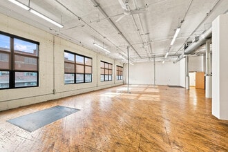 2300-2310 Kennedy St NE, Minneapolis, MN for lease Interior Photo- Image 1 of 5