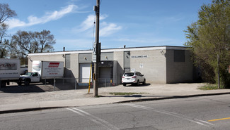 Plus de détails pour 120 Humber Blvd, Toronto, ON - Industriel à vendre