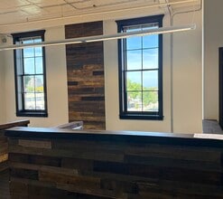 301 S Blount St, Madison, WI for lease Interior Photo- Image 2 of 6