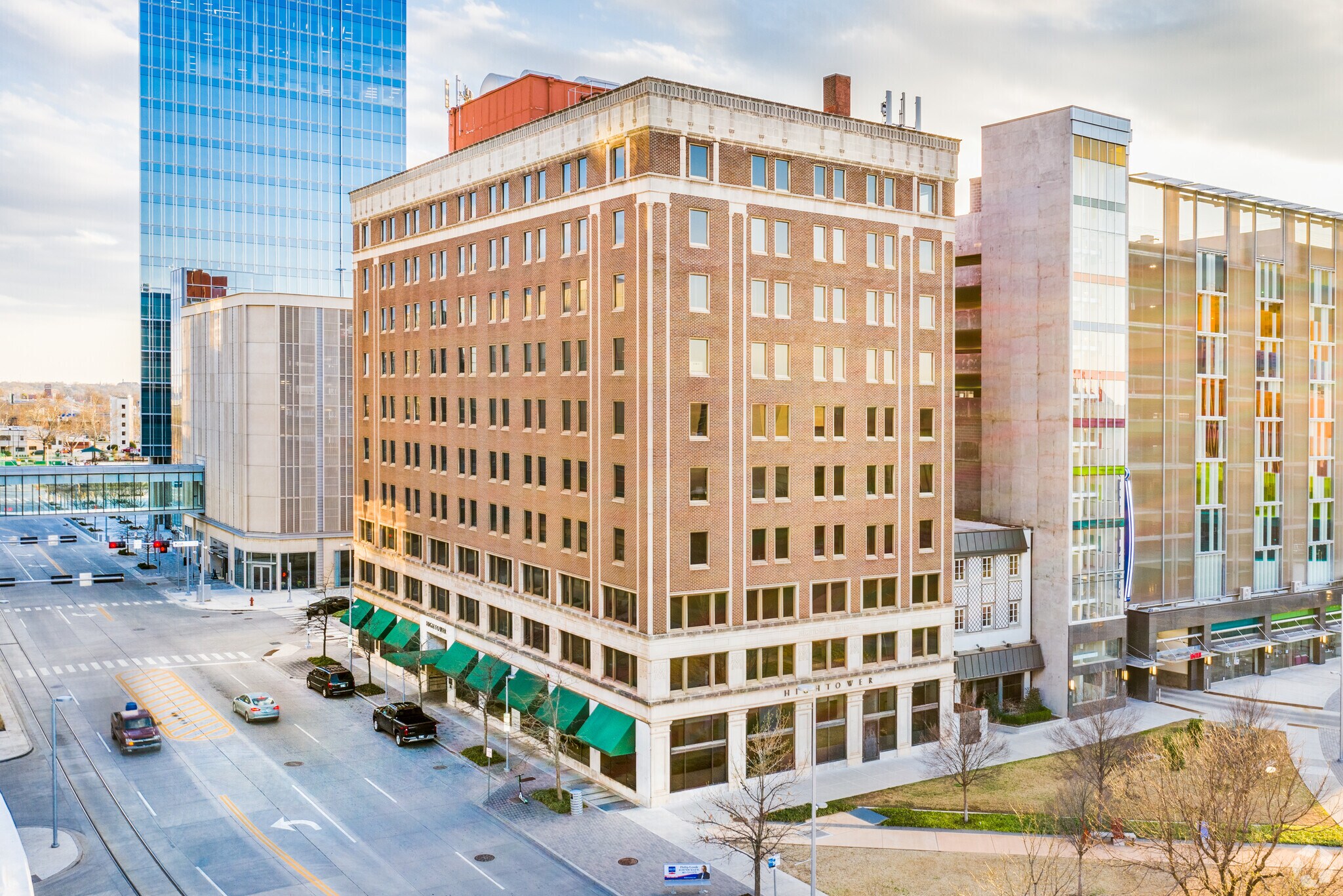 105 N Hudson Ave, Oklahoma City, OK à louer Photo du bâtiment- Image 1 de 10