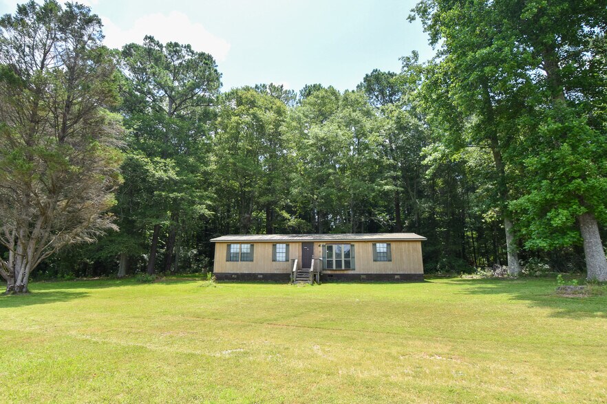 10294 Highway 19, Zebulon, GA à vendre - Photo du bâtiment - Image 3 de 15