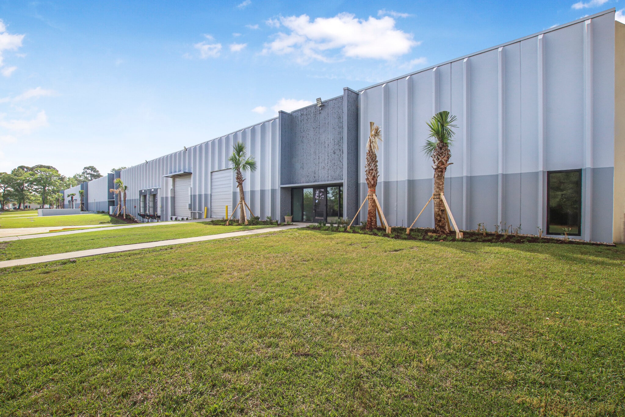 7391 Pepperdam Ave, North Charleston, SC for lease Building Photo- Image 1 of 7
