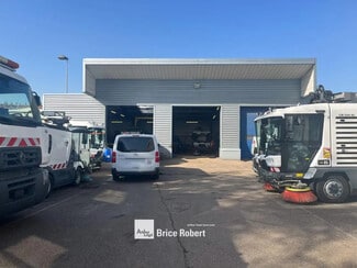 More details for 82 Rue De Cyprian, Villeurbanne - Office, Flex for Lease