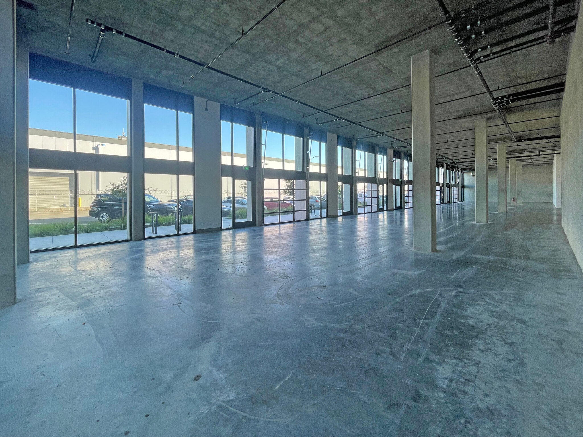 2121 Wood St, Oakland, CA for lease Interior Photo- Image 1 of 5