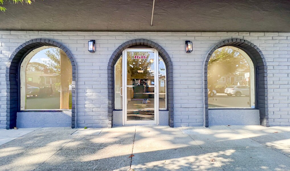 1616 Alhambra Ave, Martinez, CA for lease Primary Photo- Image 1 of 16