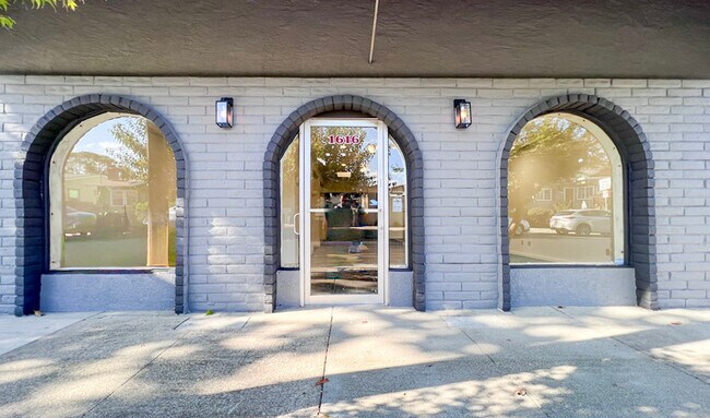 More details for 1616 Alhambra Ave, Martinez, CA - Office/Retail for Lease