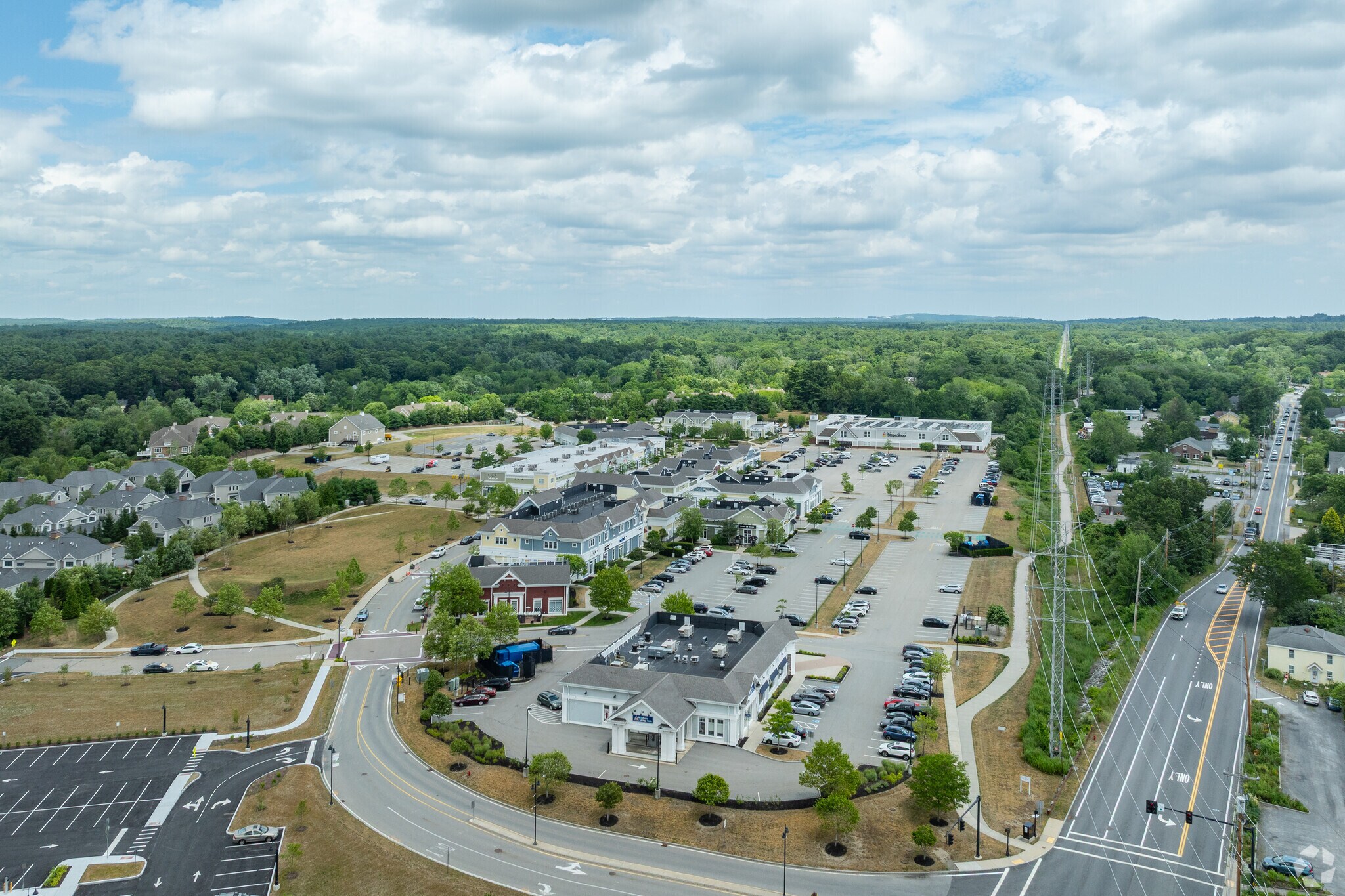 400-440 Boston Post Rd, Wayland, MA à louer Photo principale- Image 1 de 15