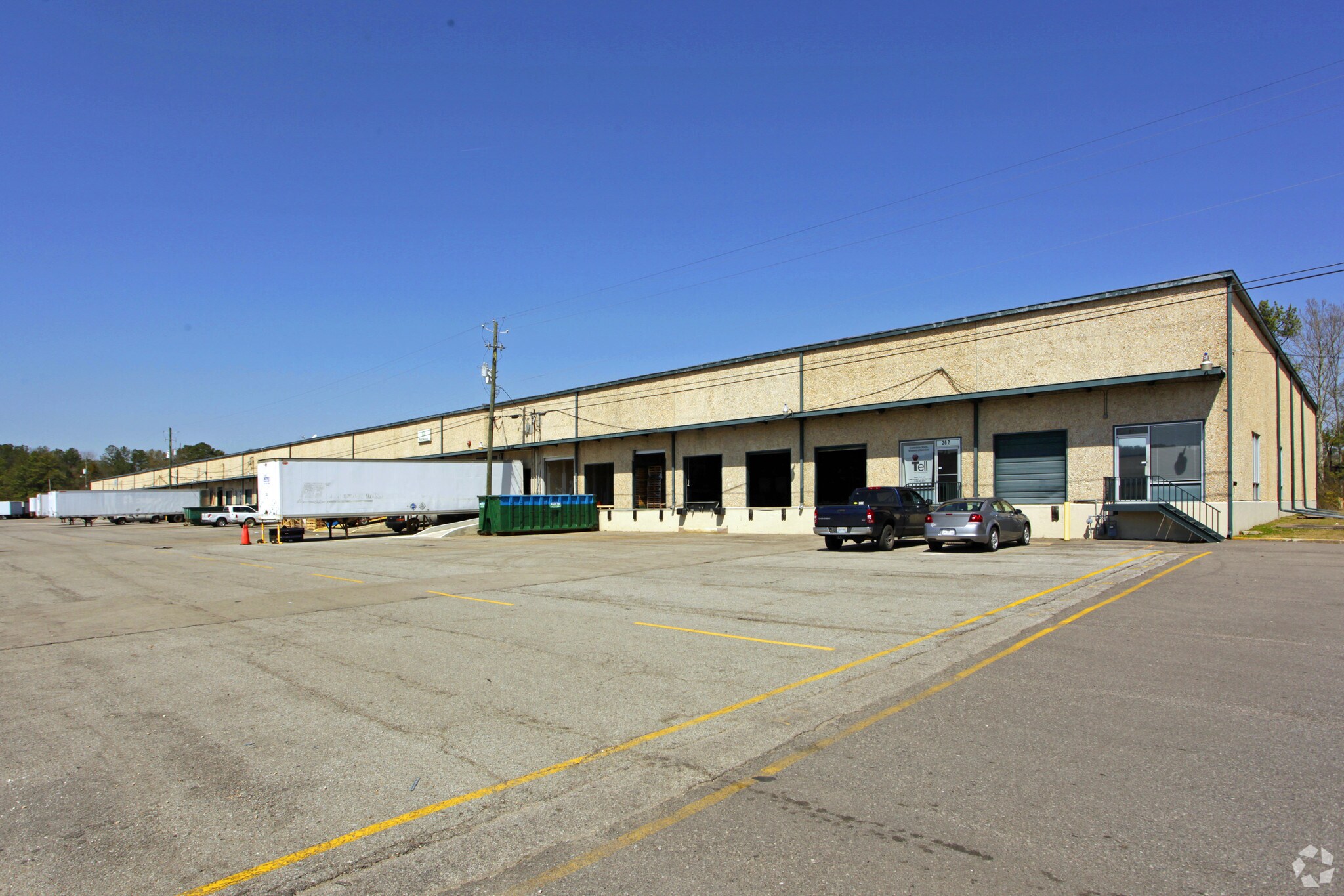 250 Distribution Dr, Birmingham, AL for lease Primary Photo- Image 1 of 3