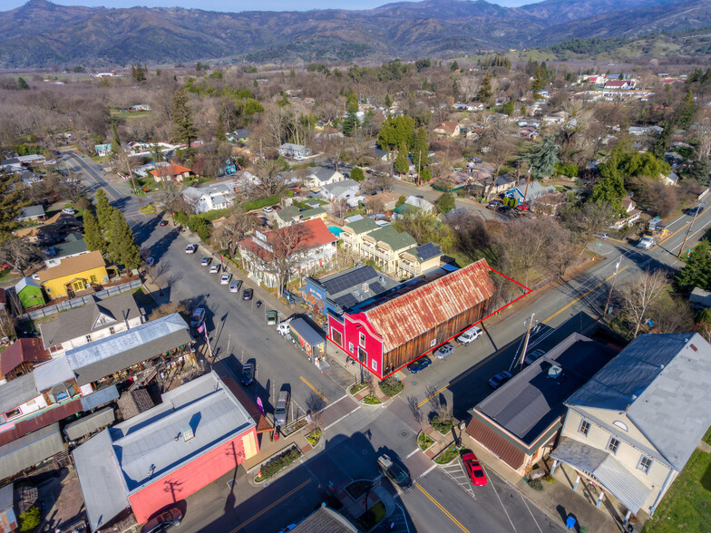 9510 Main St, Upper Lake, CA for sale - Building Photo - Image 3 of 12