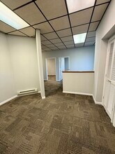 815 N Main St, Saint Joseph, MI for lease Interior Photo- Image 1 of 5