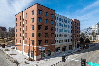 Plus de détails pour 810 N 6th St, Kansas City, KS - Commerce de détail à louer