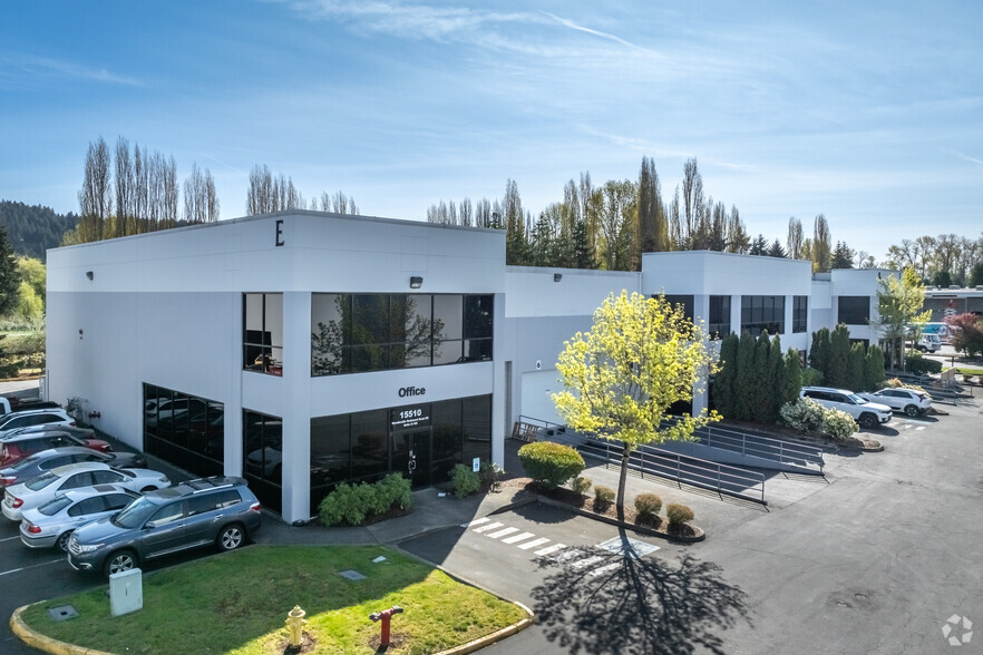 15510 Woodinville-Redmond Rd NE, Woodinville, WA for lease - Primary Photo - Image 1 of 5