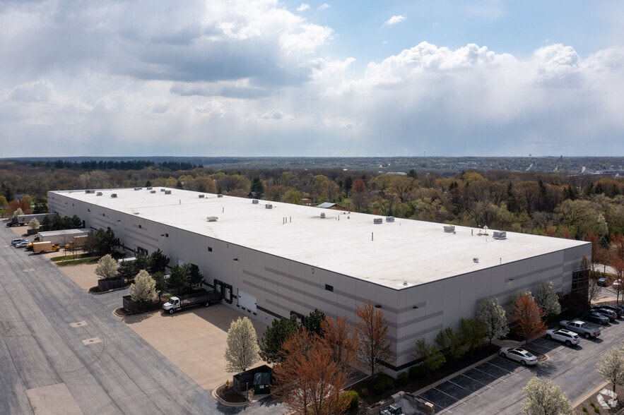 1020 Davey Rd, Woodridge, IL for lease - Aerial - Image 3 of 5