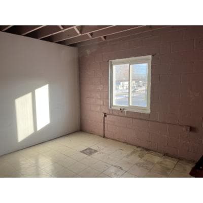 5701 NW Radial Hwy, Omaha, NE à louer Photo intérieure- Image 1 de 3