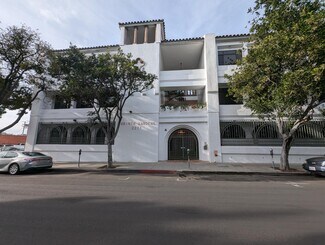 Plus de détails pour 2211 Corinth Ave, Los Angeles, CA - Bureau, Bureau/Médical à louer