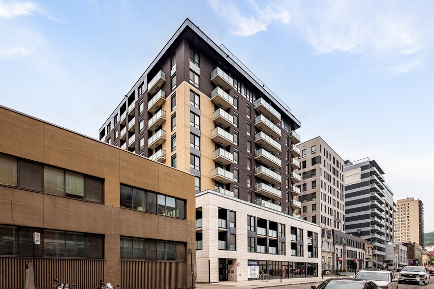 1184 Rue Crescent, Montréal, QC à vendre - Photo du bâtiment - Image 3 de 5