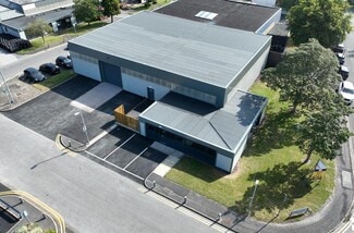 Plus de détails pour Hanover Rd, Altrincham - Industriel à louer