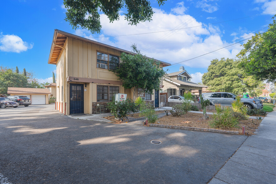 646 S Grand St, Orange, CA for sale - Building Photo - Image 1 of 31