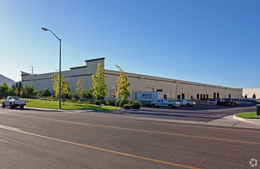 1312 Capital Blvd, Reno, NV à louer - Photo du bâtiment - Image 3 de 10