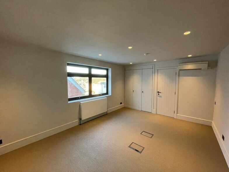 23 Albert St, Newcastle à louer - Photo du bâtiment - Image 3 de 11