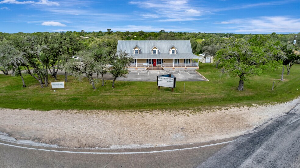 8410 FM 236, Victoria, TX à vendre - Photo du bâtiment - Image 2 de 27