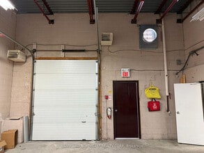 20 Amber St, Markham, ON for lease Interior Photo- Image 2 of 3
