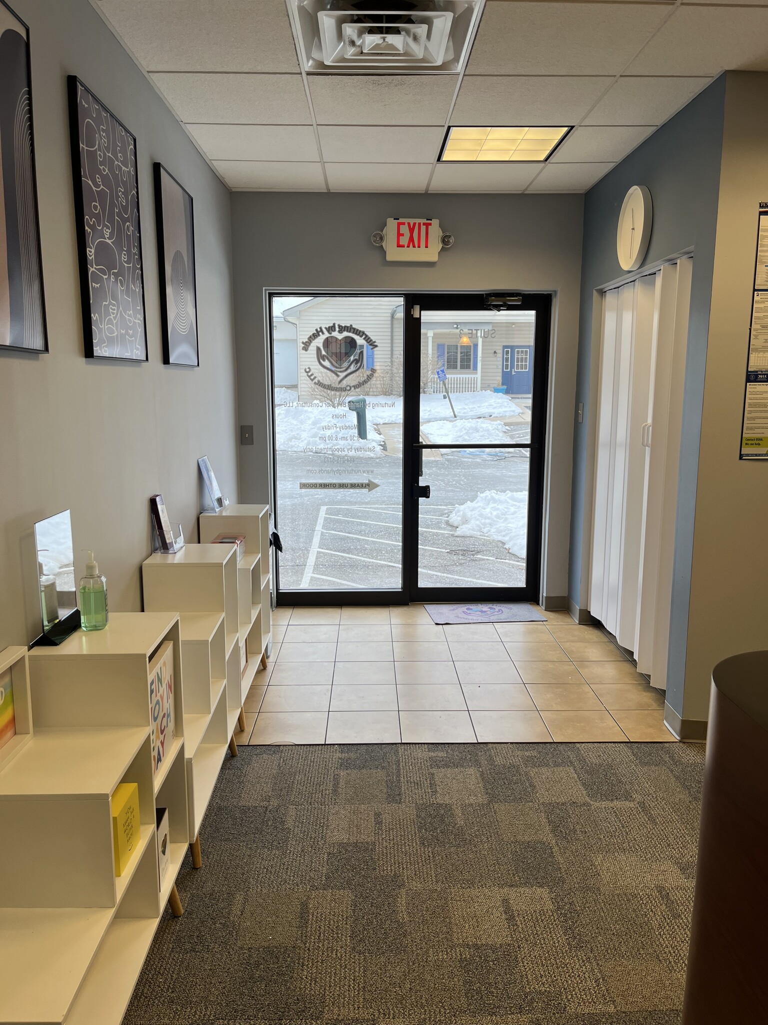 6 Ponds Edge Dr, Chadds Ford, PA for lease Interior Photo- Image 1 of 9