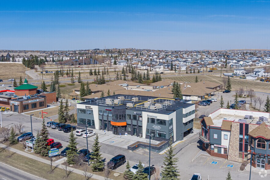 160 96th Ave NE, Calgary, AB à louer - Aérien - Image 3 de 5