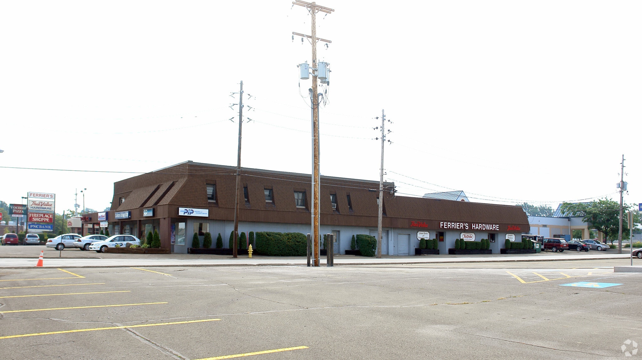 2827 W 26th St, Erie, PA for lease Primary Photo- Image 1 of 10
