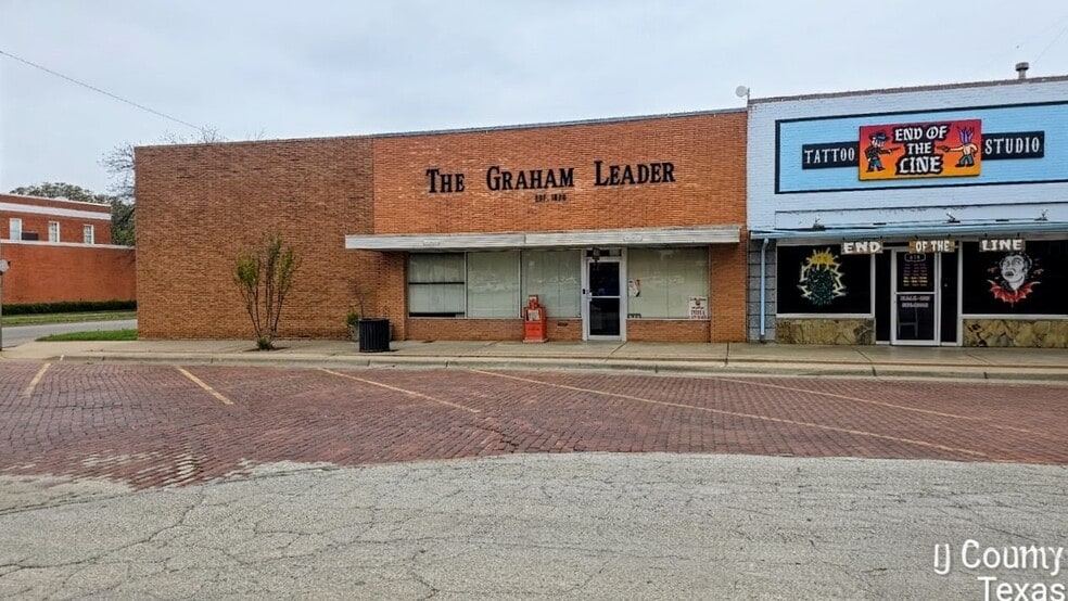 620 Oak St, Graham, TX for sale - Primary Photo - Image 1 of 20