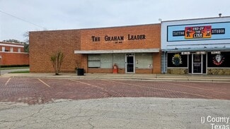 Plus de détails pour 620 Oak St, Graham, TX - Bureau à vendre
