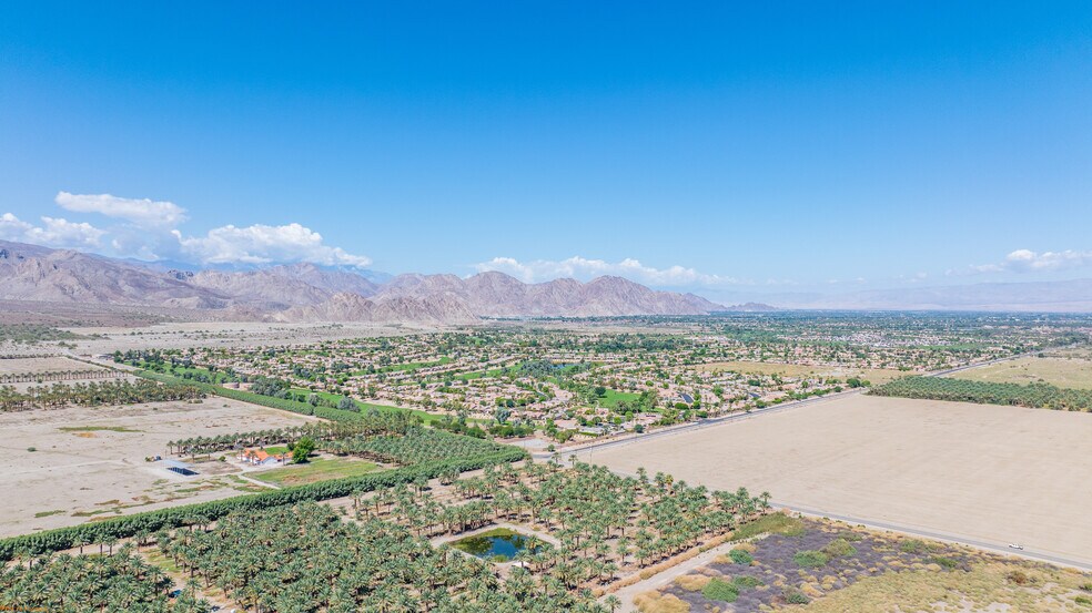 82105 62nd Ave, Thermal, CA à vendre - Photo du bâtiment - Image 3 de 16