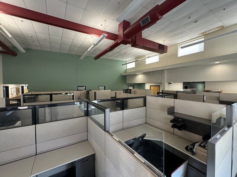 97 N Hatfield Rd, Hatfield, MA à louer - Photo du bâtiment - Image 3 de 14