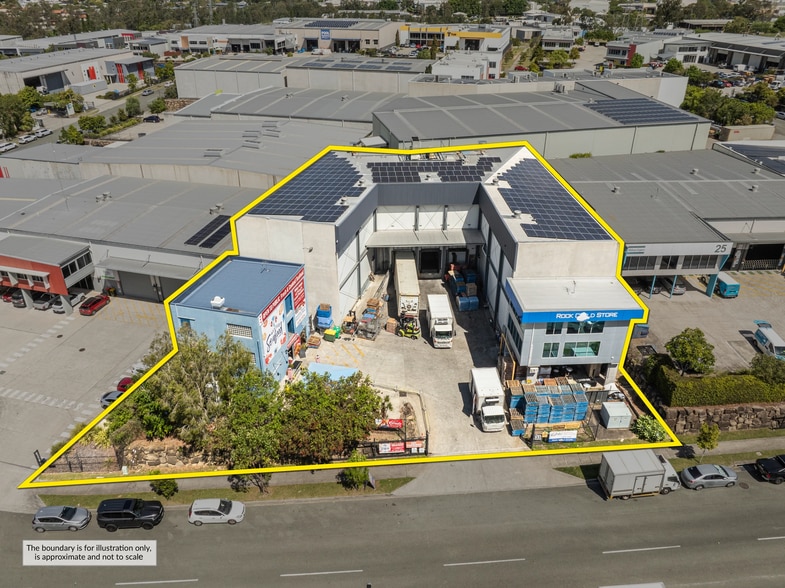 33 Bluestone Cct, Seventeen Mile Rocks for lease - Aerial - Image 2 of 3